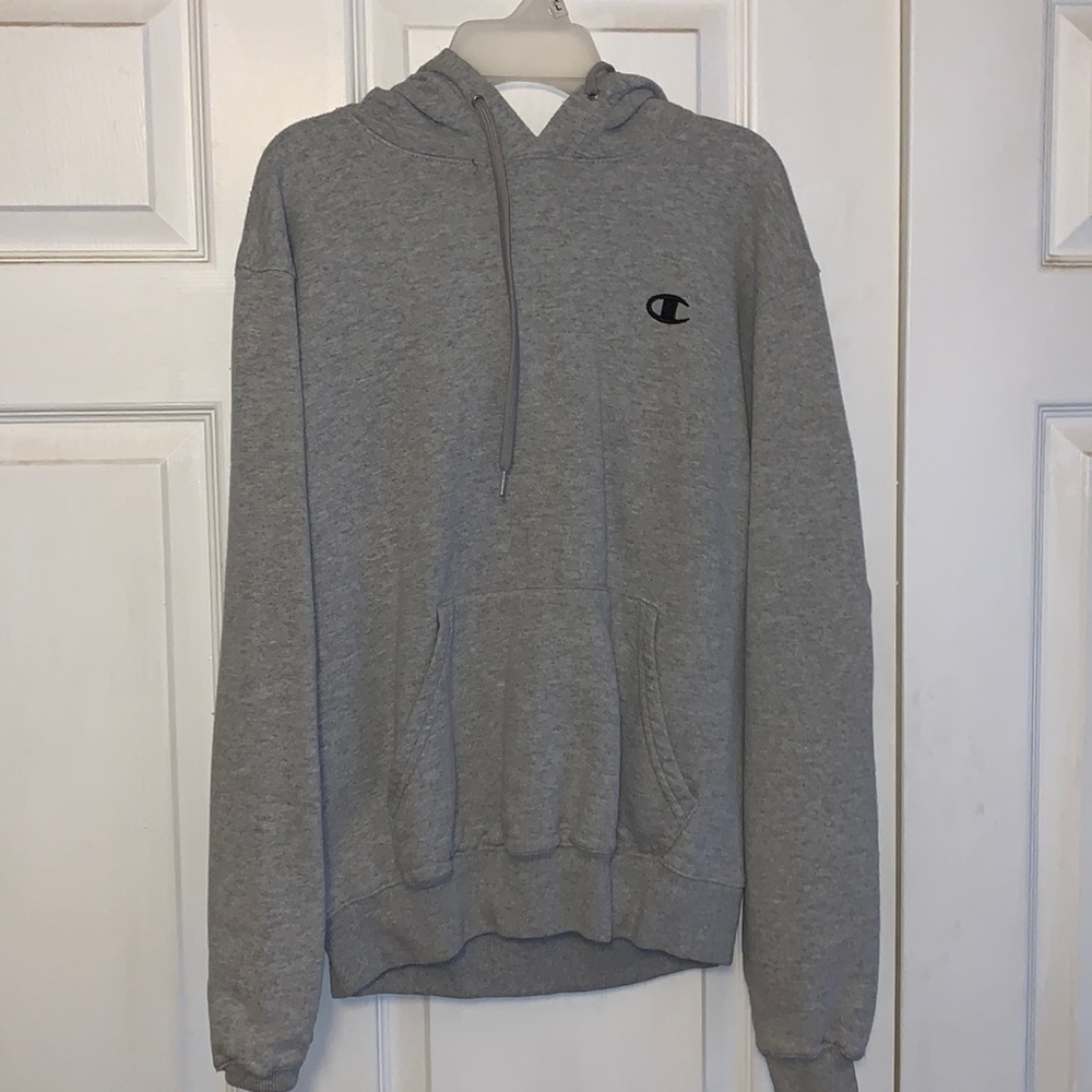 ⭐️Lightly worn grey champion hoodie